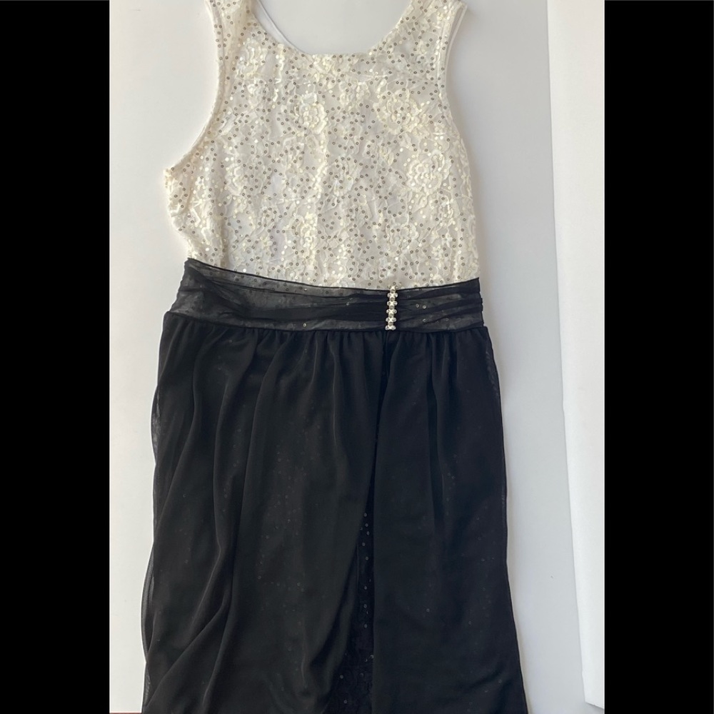 Amy Byer Girls Dress